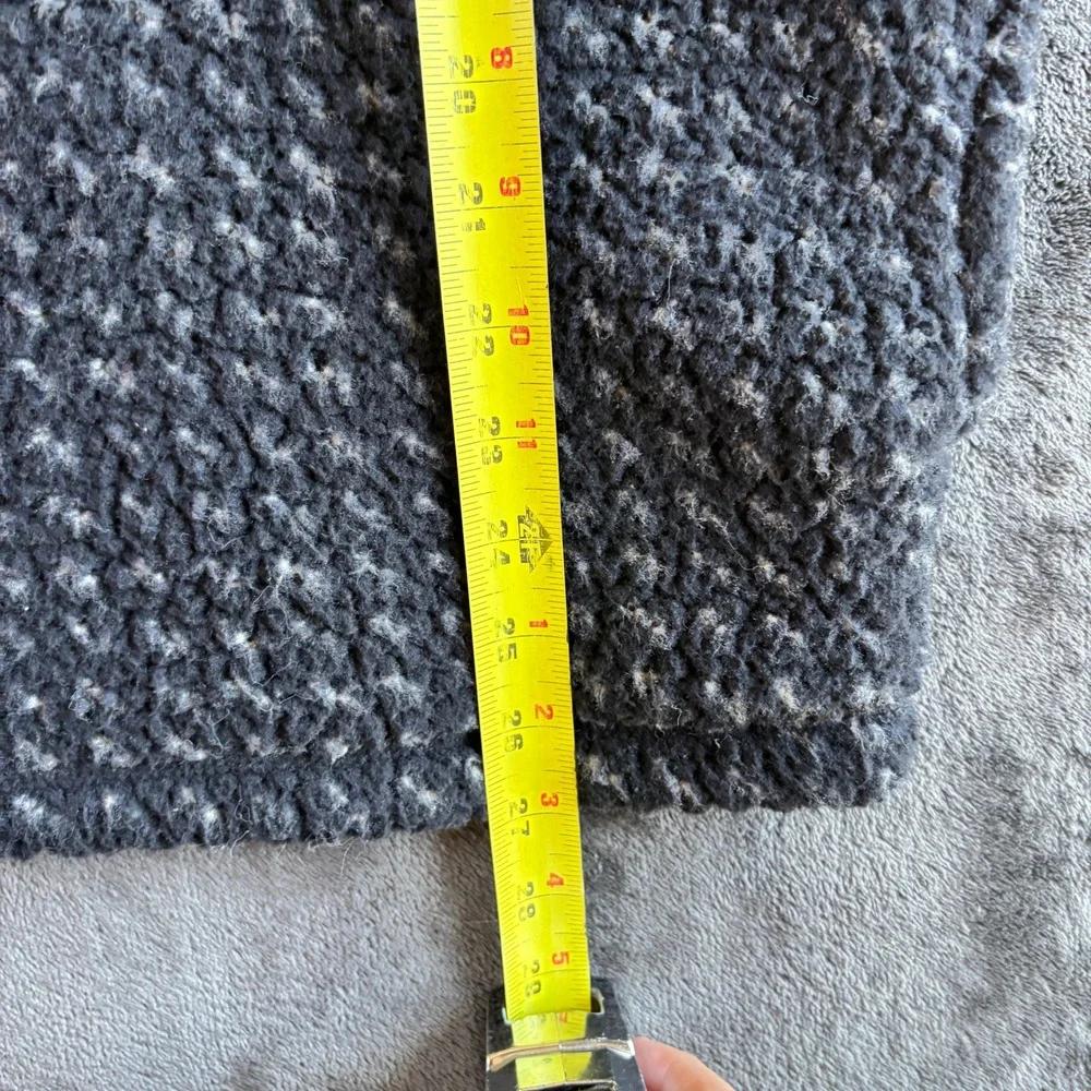Old Navy Mens Polyester Fleece Quarter Zip Pullover Fair Isle Reindeer L Gray